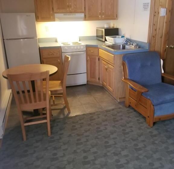 Люкс, Westwood Motel