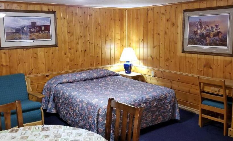 Family Suite, Westwood Motel