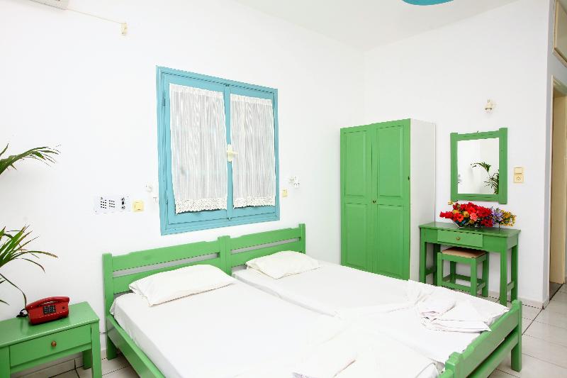 استودیوی استاندارد, Anatoli Apartments