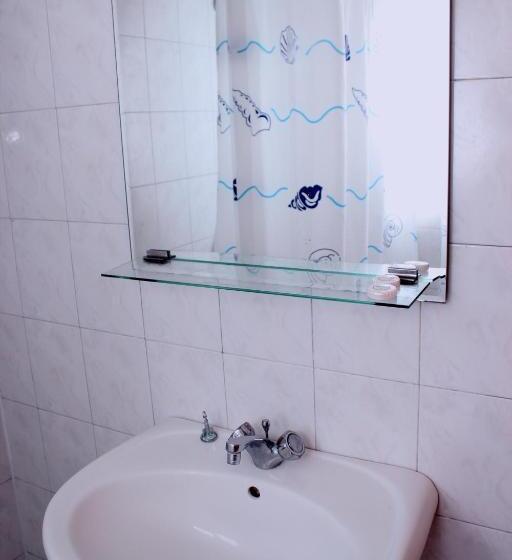 استودیو استاندارد با چشم‌انداز باغ, Elarin Studios & Apartments