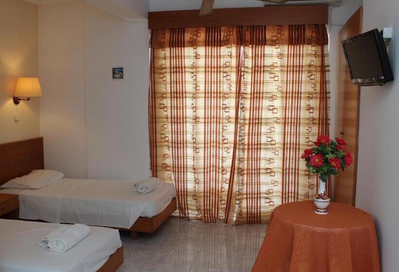 استودیو استاندارد با چشم‌انداز باغ, Elarin Studios & Apartments