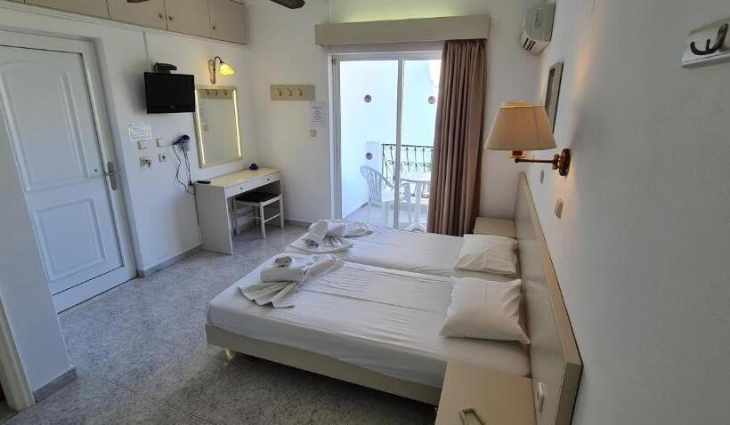استودیو استاندارد با چشم‌انداز باغ, Elarin Studios & Apartments