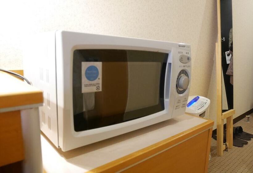 Номер Стандарт, Livemax Budget Yokohama Kannai