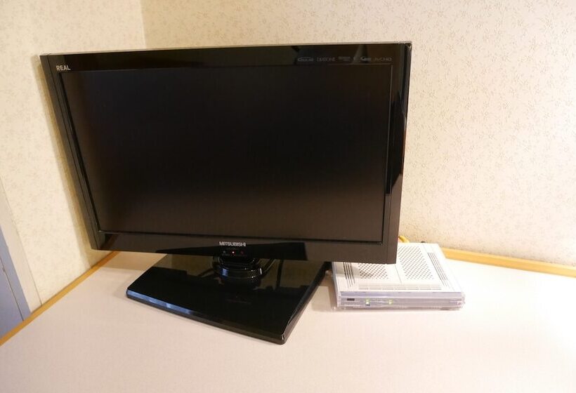 Номер Стандарт, Livemax Budget Yokohama Kannai