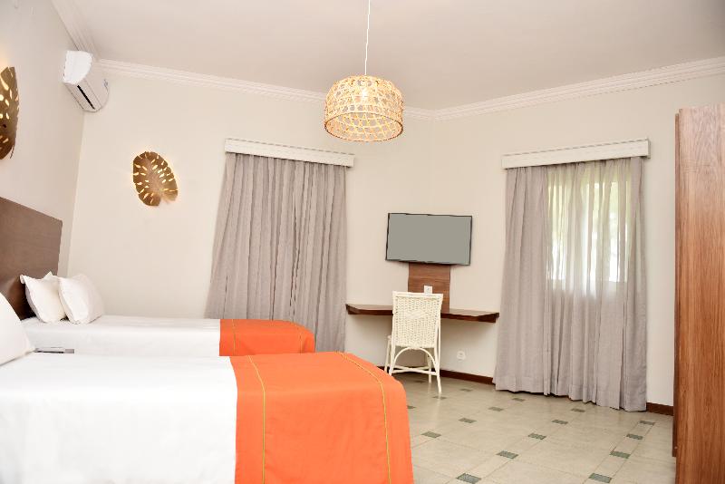 اتاق خانوادگی, Tarisa Resort & Spa