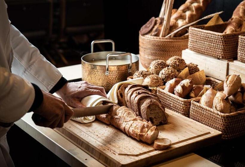 سوئیت کلاب, The Ritzcarlton, Tianjin