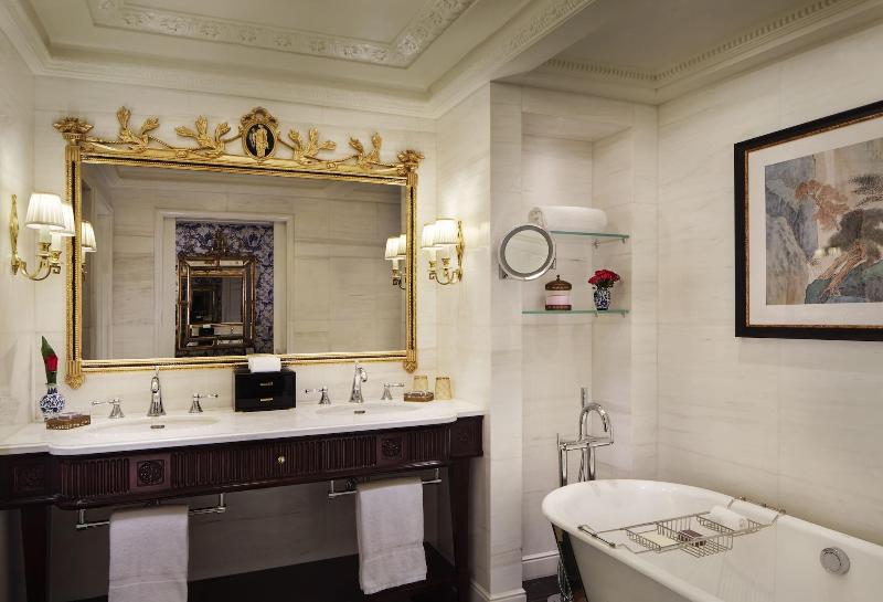 اتاق کلاب, The Ritzcarlton, Tianjin