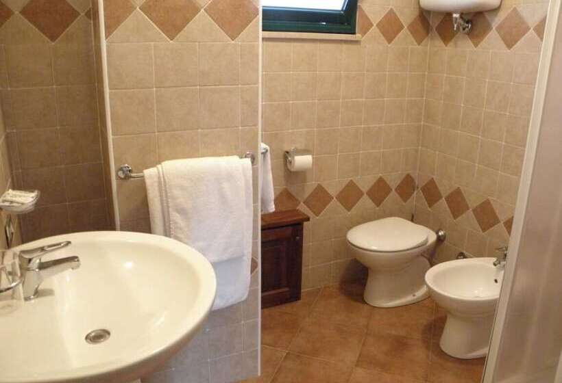 Четырехместный Номер Стандарт, Il Casale Delle Arance