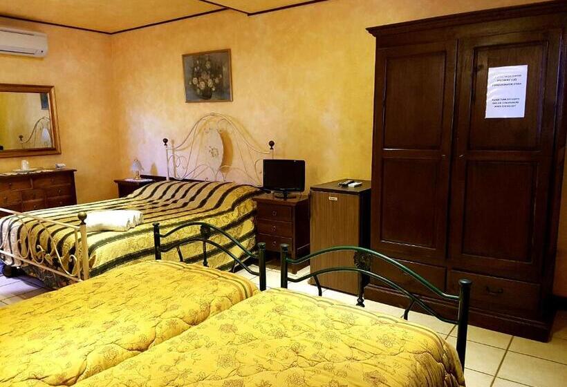 Четырехместный Номер Стандарт, Villa Elisabetta