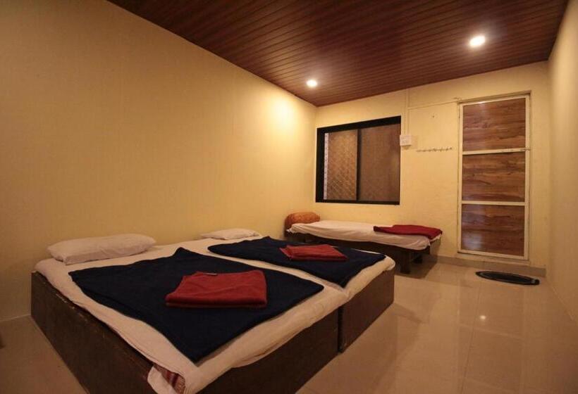 Номер Deluxe, Bungalow Resort Panorama Matheran