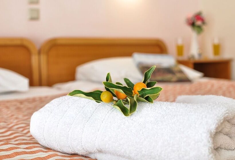 استودیوی استاندارد, Lido Sofia Holidays