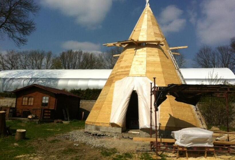 Standard Tent, Resort Stein