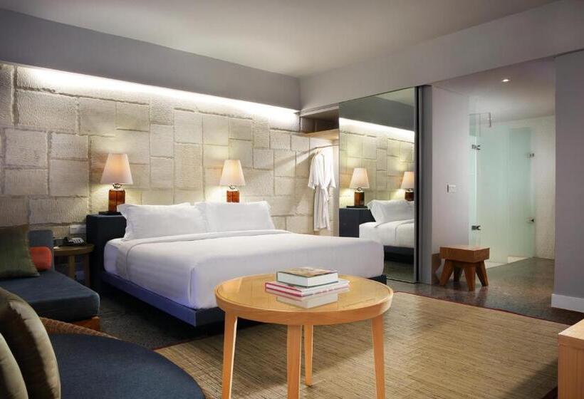 스위트, Cross Paasha Bali Seminyak