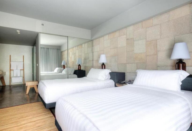 전망 스위트, Cross Paasha Bali Seminyak