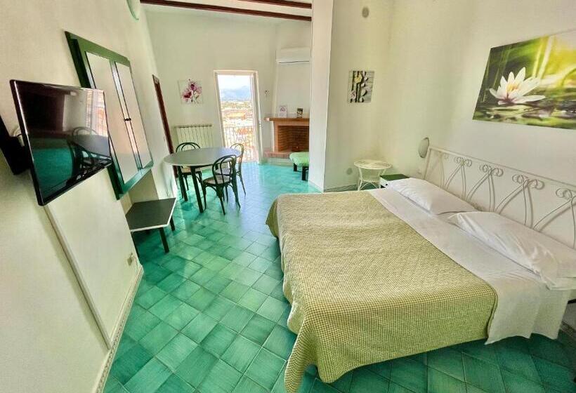 استودیوی استاندارد, Florenza Residence