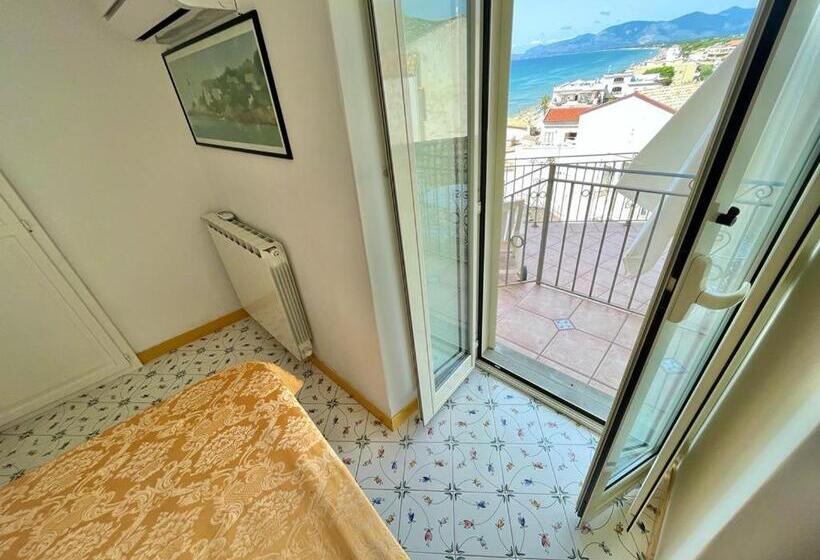 آپارتمان 2 خوابه با چشم‌انداز دریا, Florenza Residence