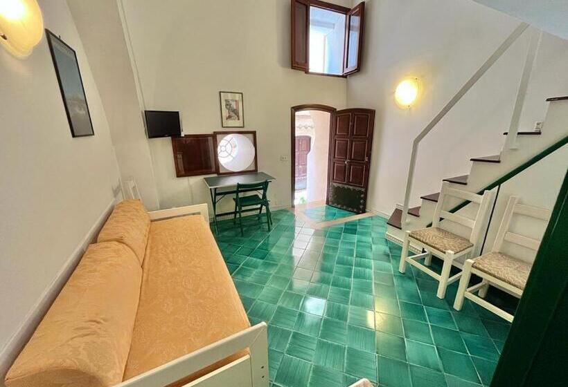 Economy Studio, Florenza Residence