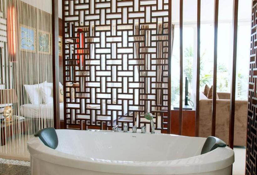 اتاق پریمیوم با چشم‌انداز باغ, Villa Del Sol Beach Resort & Spa