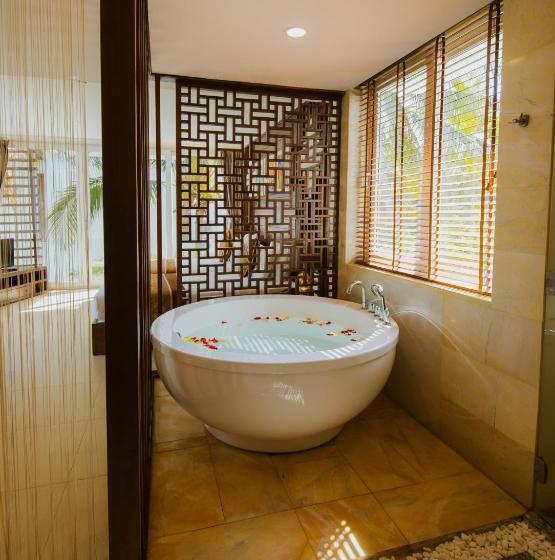 اتاق پرمیوم با چشم‌انداز دریا, Villa Del Sol Beach Resort & Spa