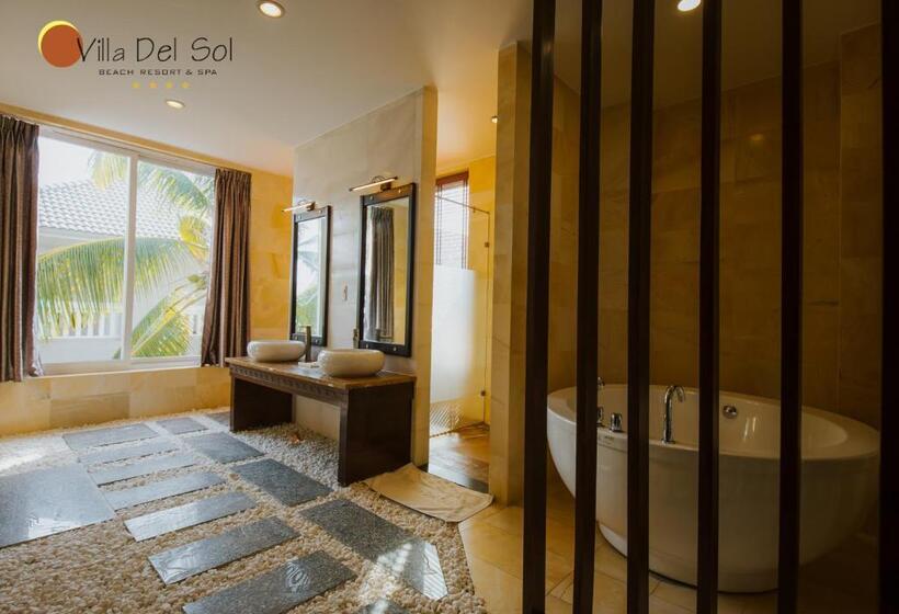 اتاق پرمیوم با چشم‌انداز دریا, Villa Del Sol Beach Resort & Spa