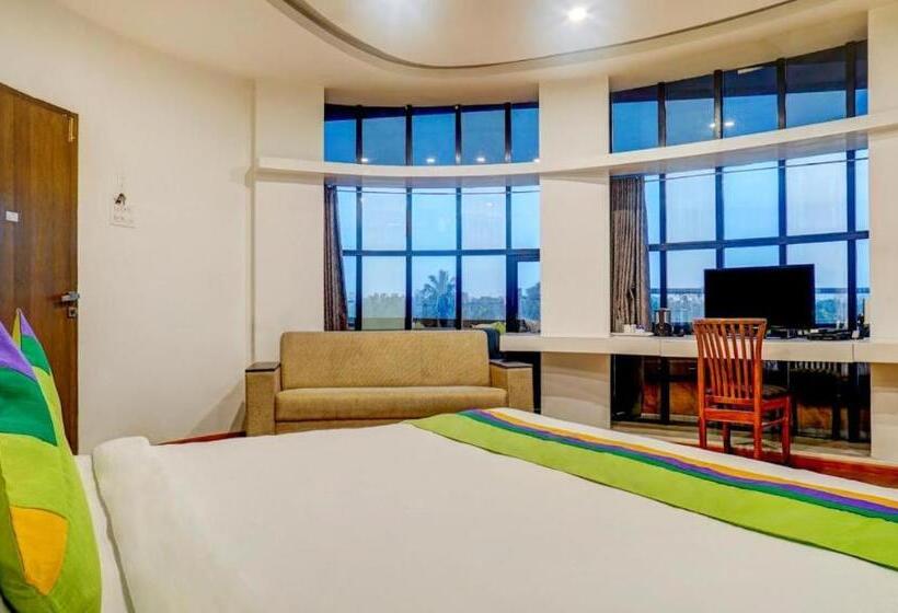 Президентский Люкс, Shivas Inn