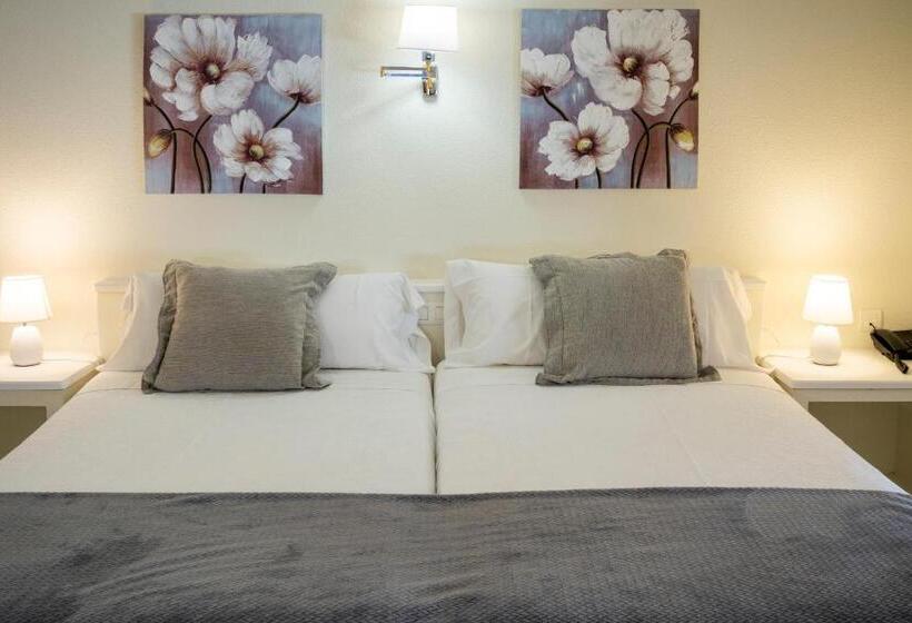 Люкс, La Mota By Punta25 Hotels Group