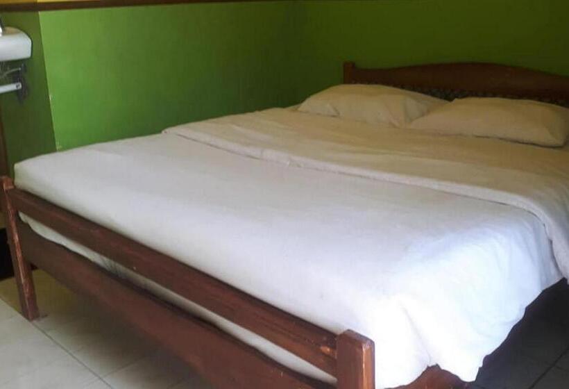 اتاق استاندارد, Ambar Tosari Homestay At Desa Wisata Bromo