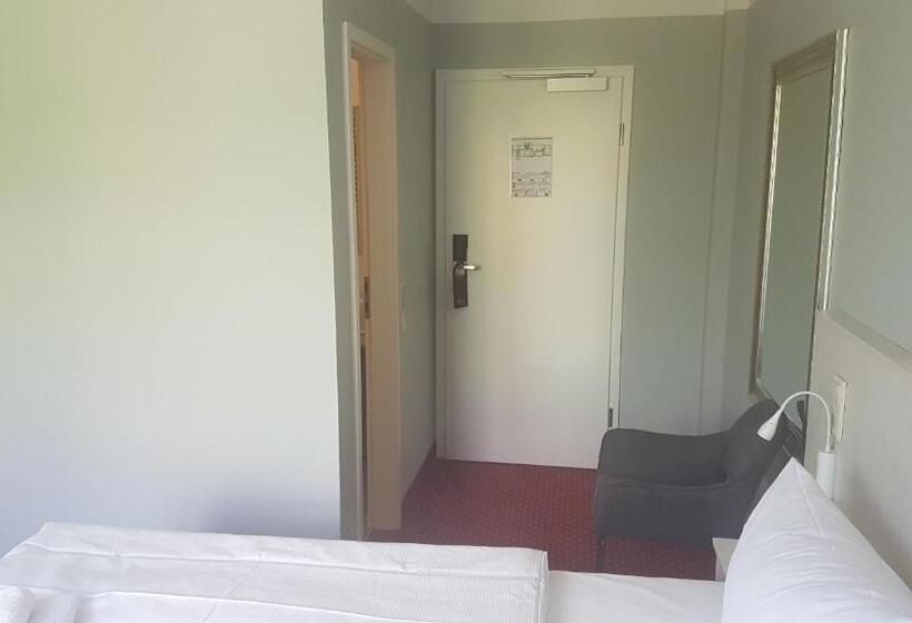 Quarto Estandar Individual, Brinckmansdorf