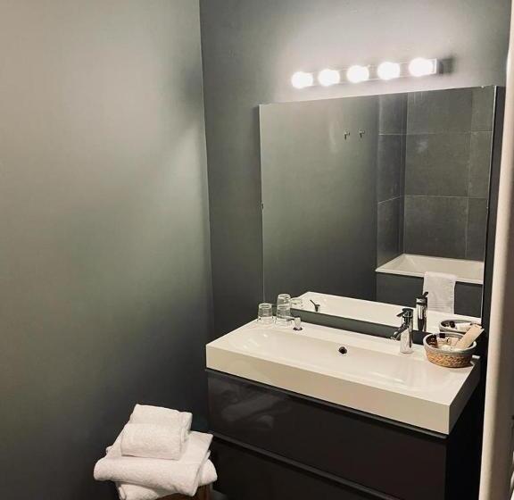 Номер Deluxe, La Merveilleuse By Infiniti Hôtel