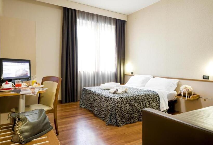 اتاق استاندارد, Ristorante Dragonara