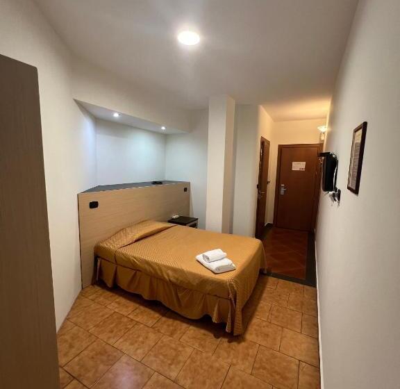 اتاق استاندارد یک نفره, Residence Sestriere