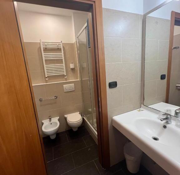 اتاق استاندارد یک نفره, Residence Sestriere