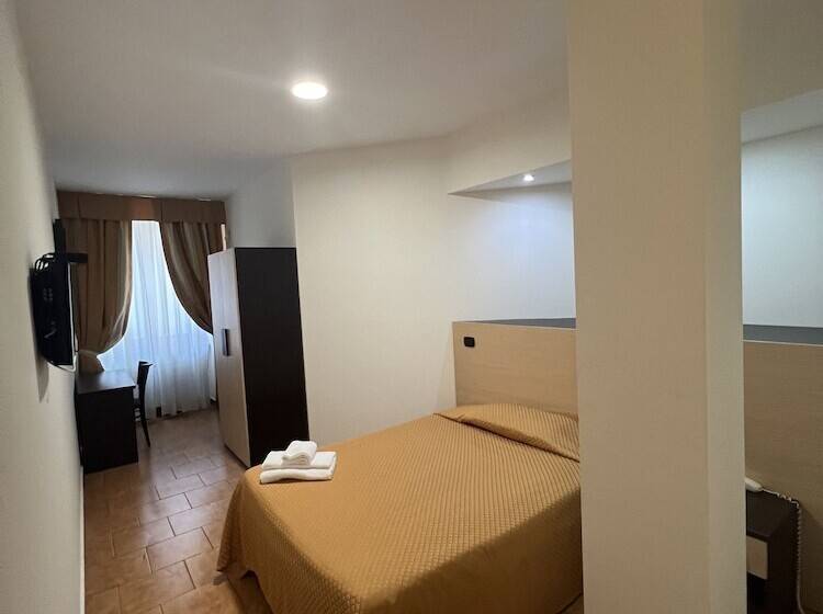 اتاق استاندارد یک نفره, Residence Sestriere