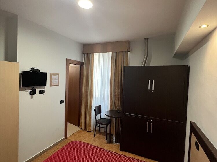 اتاق استاندارد یک نفره, Residence Sestriere