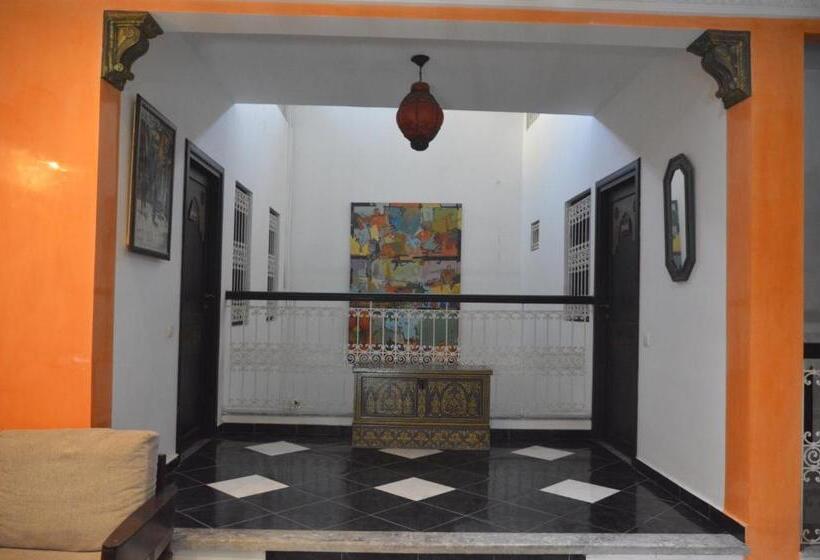 スタンダードシングルルーム, Riad Baddi