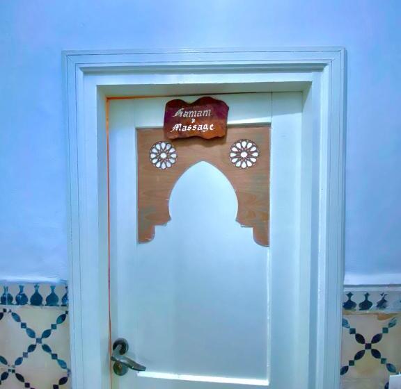 スタンダードシングルルーム, Riad Baddi