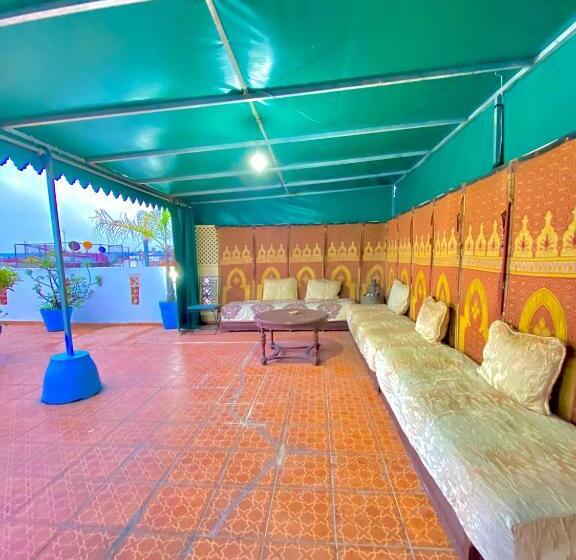 スタンダードシングルルーム, Riad Baddi