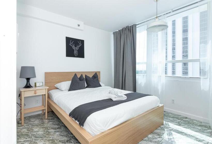 استودیوی سوپریور, Girasole Rentals