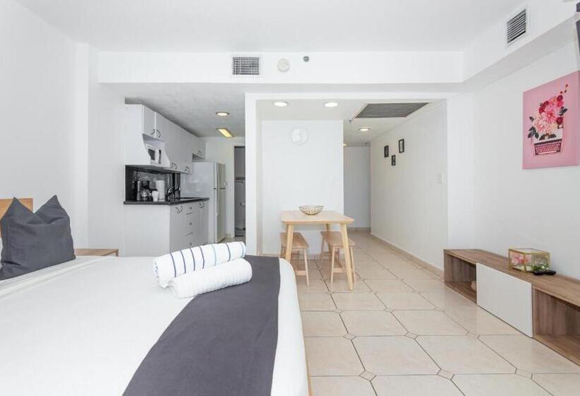 سوییت خانوادگی, Girasole Rentals