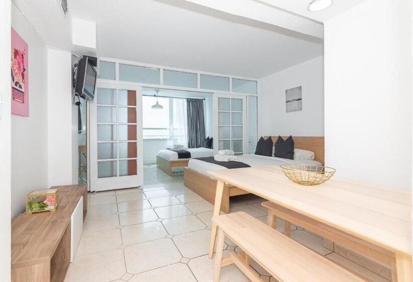 سوییت خانوادگی, Girasole Rentals