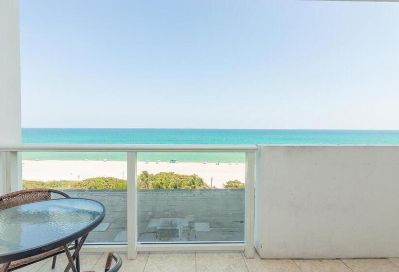 اتاق استاندارد با بالکن, Girasole Rentals
