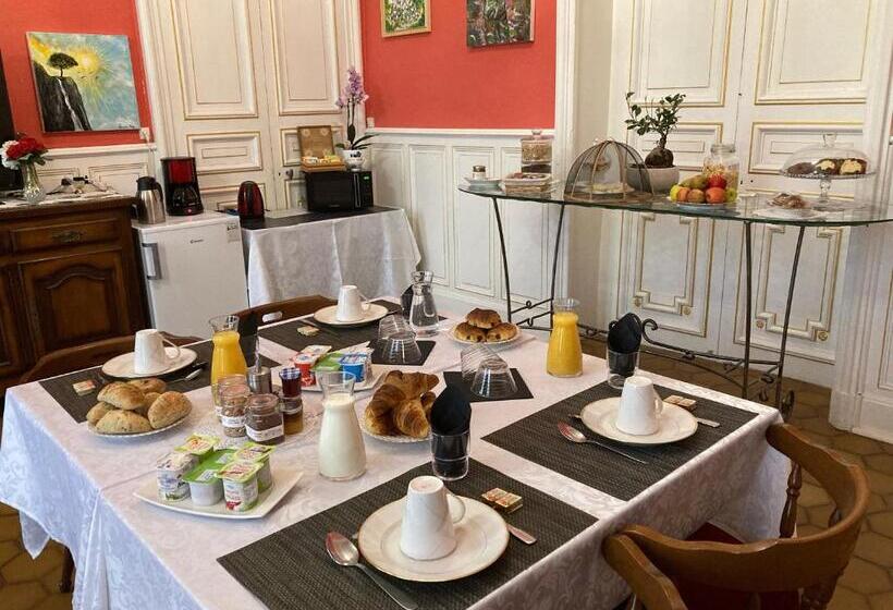 Номер Deluxe Кровать Кинг, Chambre Zen Château De La Bouchatte