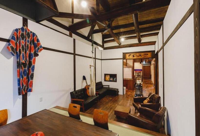 خانه 1 خوابه, Couch Potato Hostel   Vacation Stay 88233