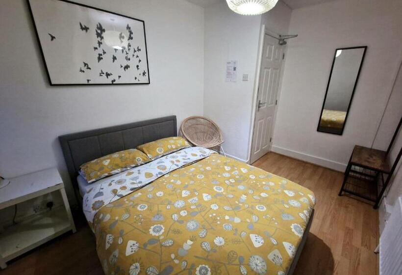 חדר אקונומי, City Budget Guesthouse