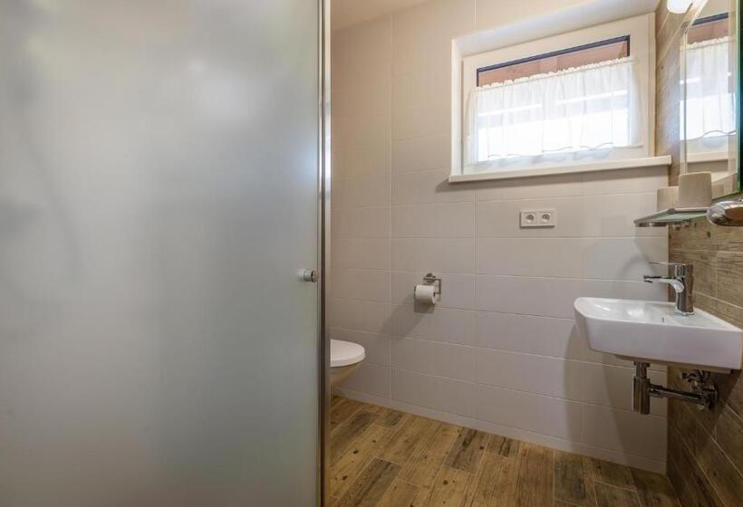 اتاق استاندارد, Na Verande Apartments Jasna