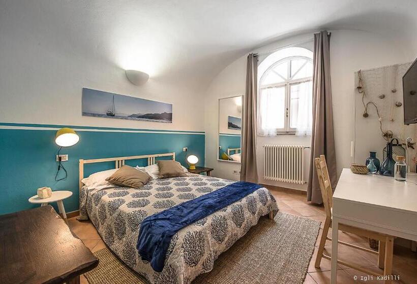 اتاق استاندارد با سرویس بهداشتی مشترک, B&b Finalex