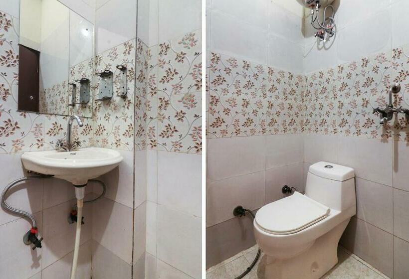 اتاق استاندارد, Oyo 64749 Royal Residency