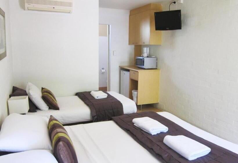 Номер Стандарт Трехместный, Horizons Motel
