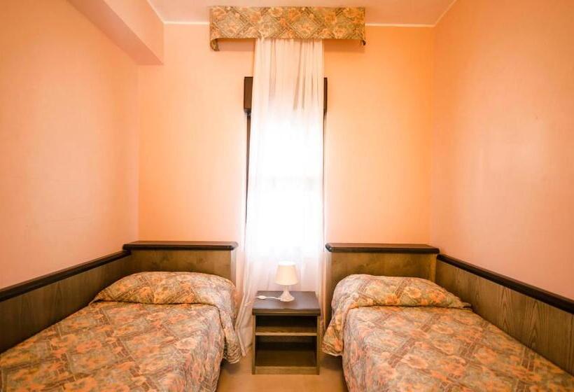 Четырехместный Номер Superior, Torre Del Sole