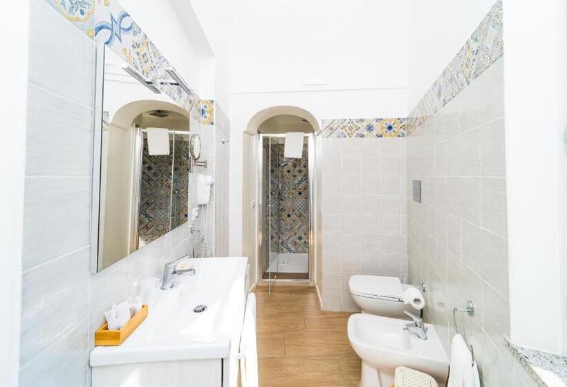 اتاق استاندارد با تخت بزرگ, Frennesia Amalfi Coast